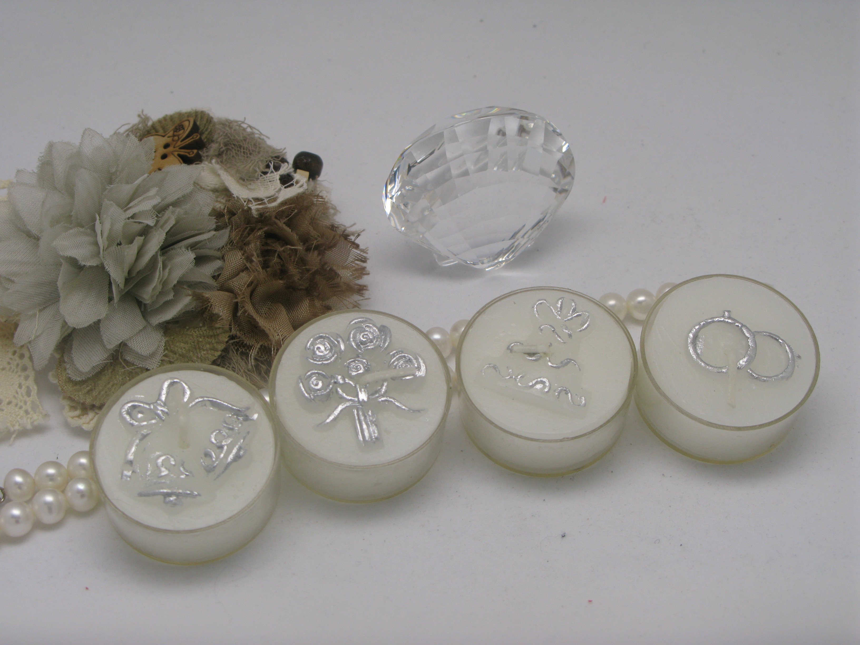 Bomboniere Wedding Suit Candles